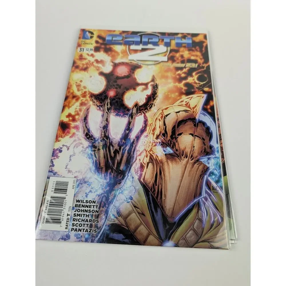 Earth 2 Comic Lot of 12 Issues Spanning #10-32 DC Comics + 2 Earth 2: Worlds End